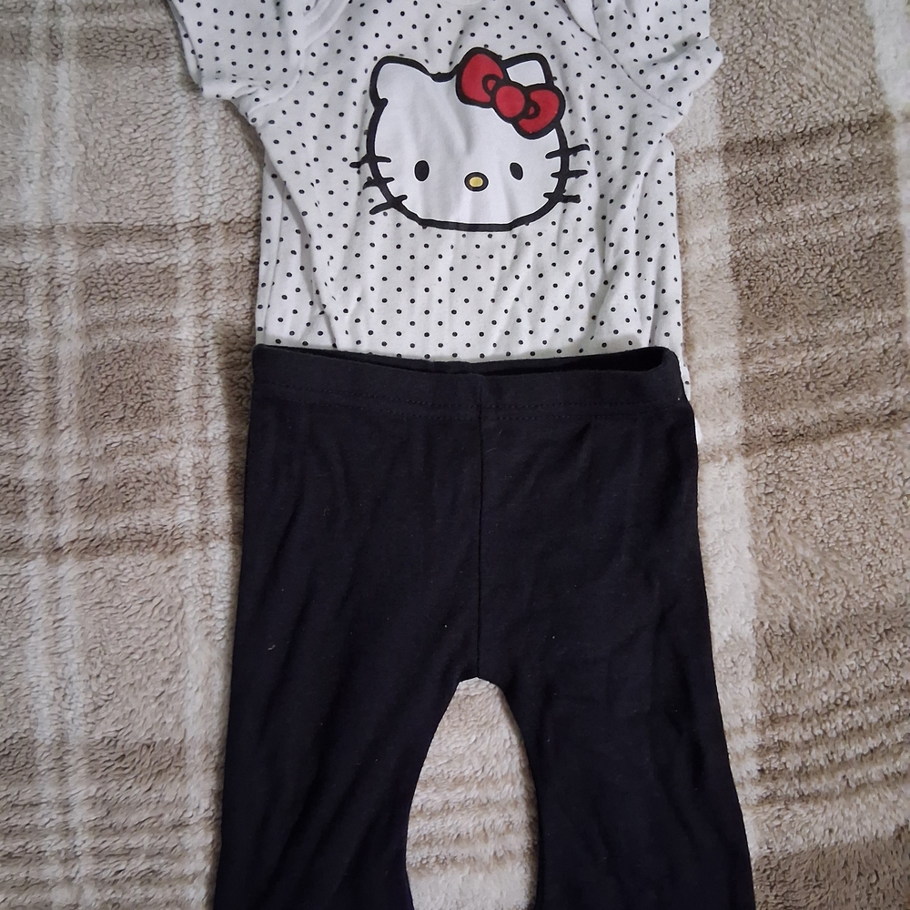 Hello Kitty Polka Dot Set - Black and White